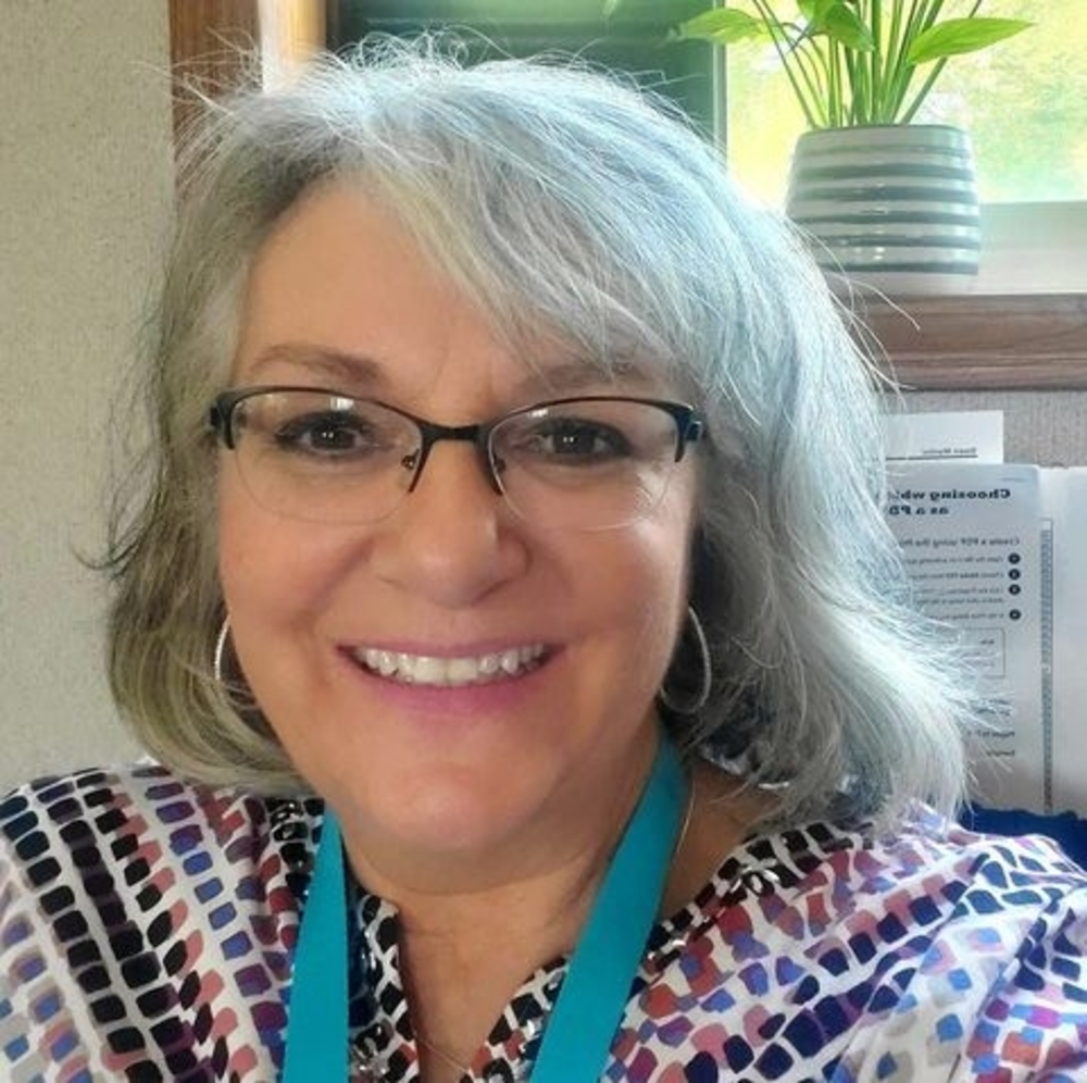 Meet your Posher, Staci